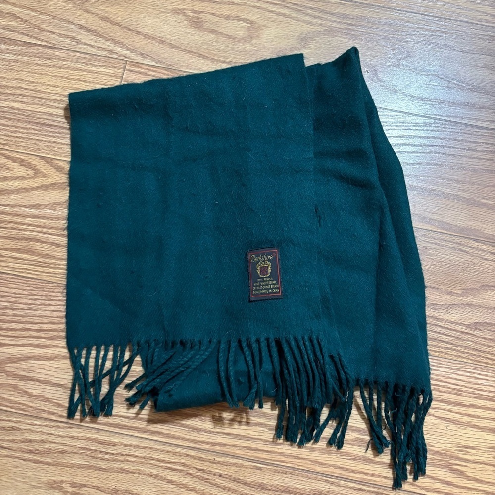 Vintage Green Scarf